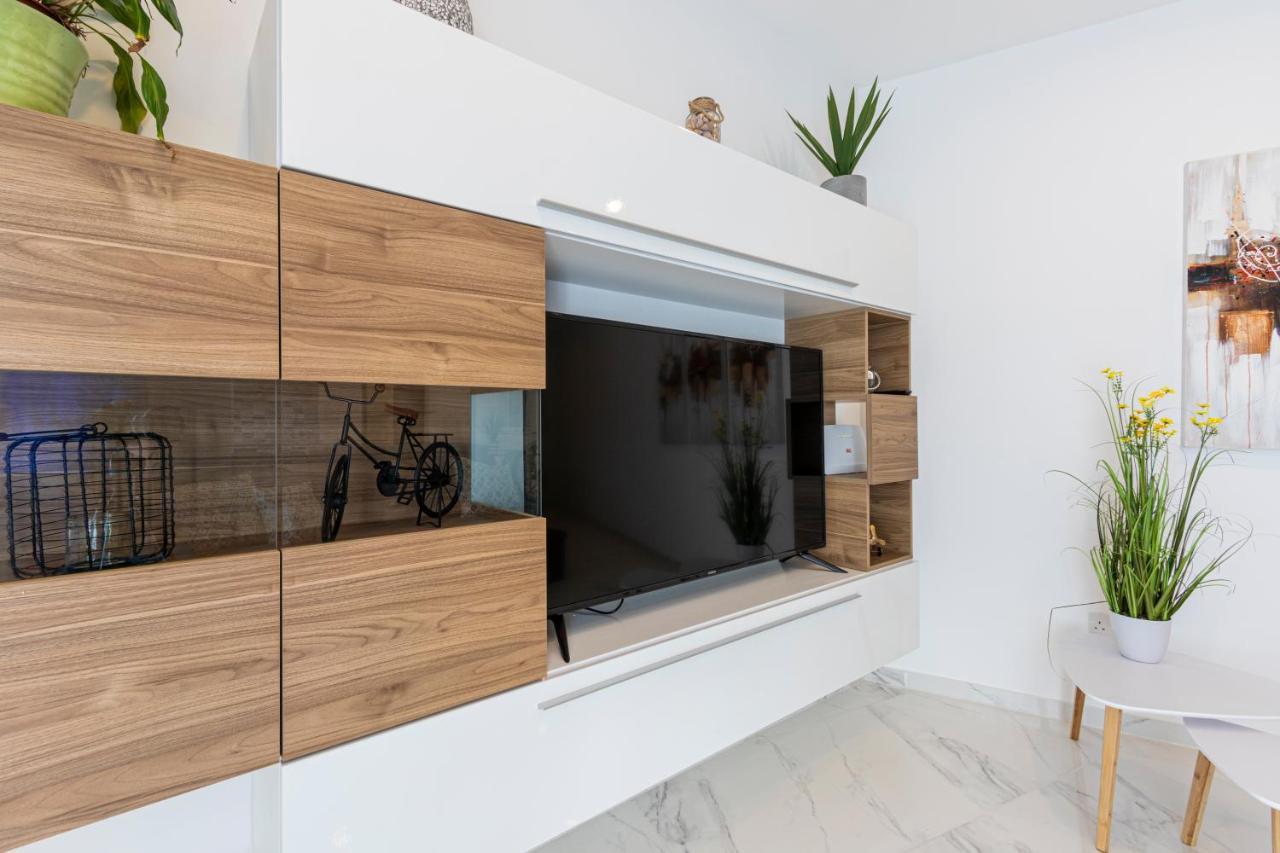 H2 -Modern And Spacious 3 Bedroom Apartment San Ġwann Dış mekan fotoğraf
