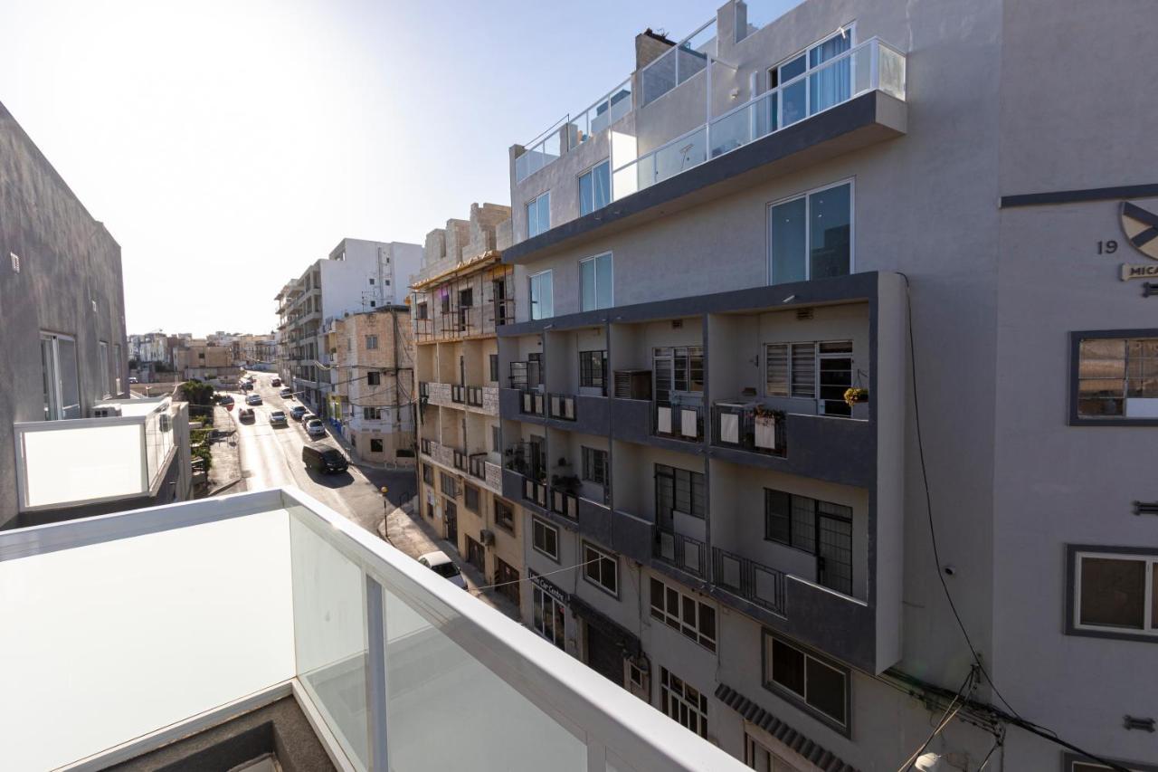 H2 -Modern And Spacious 3 Bedroom Apartment San Ġwann Dış mekan fotoğraf